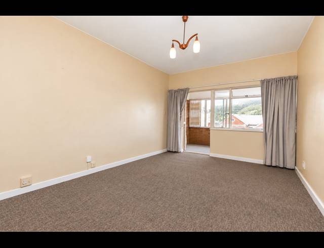 1.5 BEDROOM APARTMENT FOR SALE IN MORNINGSIDE